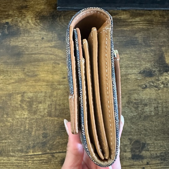 TOUS Wallet - Picture 6 of 9